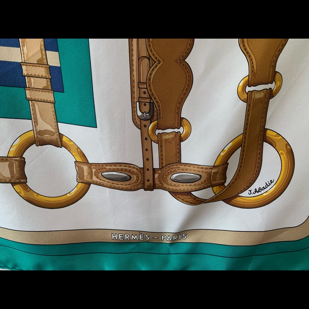 Hermès Vintage 100% Silk Scarf Coaching Green White Tan Navy Made in France - Picture 3 of 14
